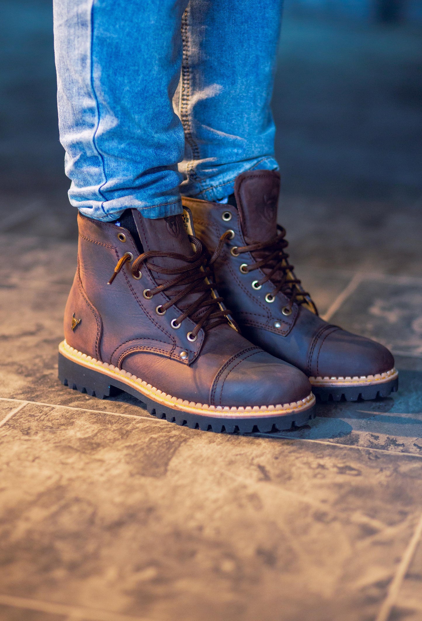 Urban Classic Crazy Horse Chocolate