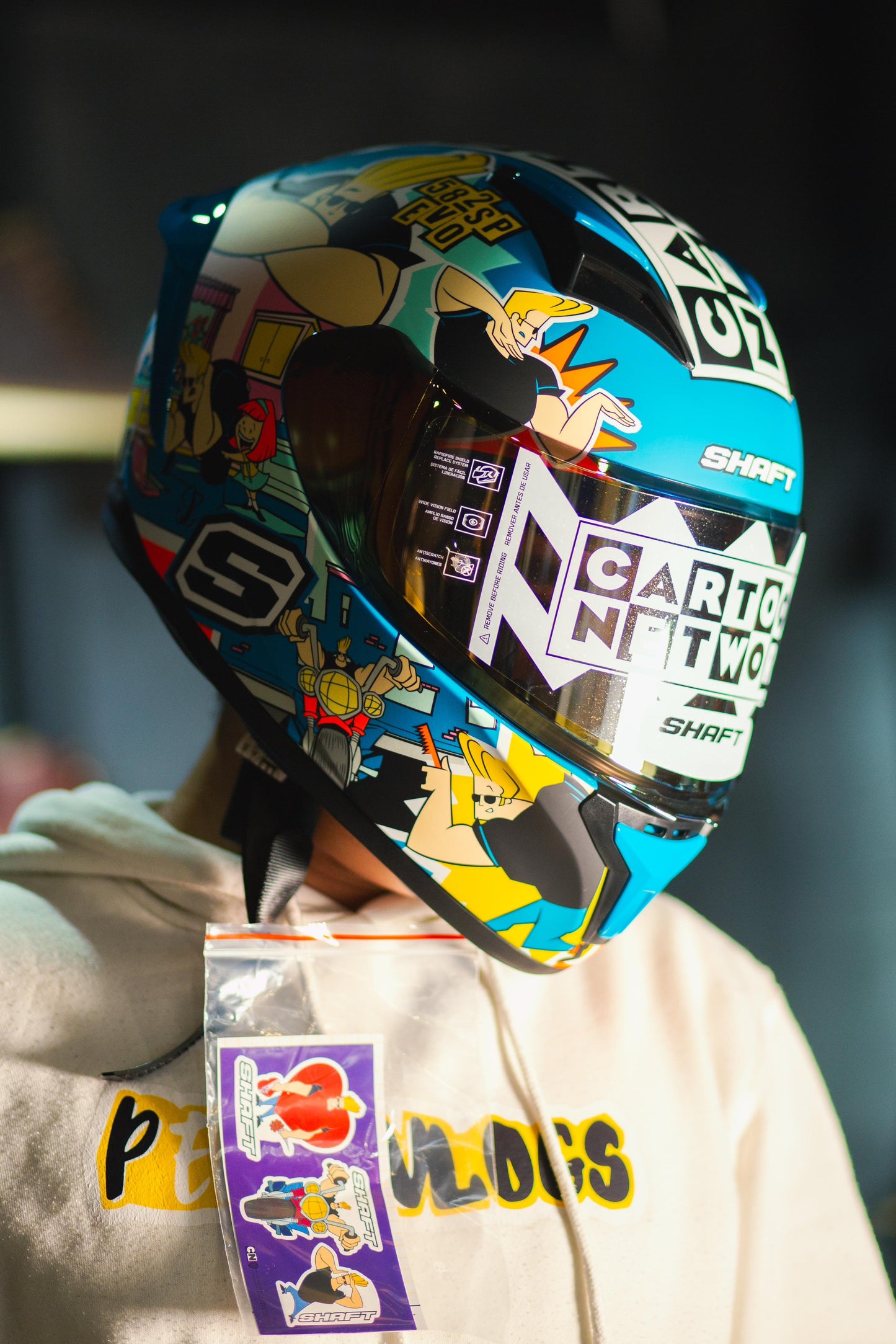 Casco Shaft Jhonny Bravo
