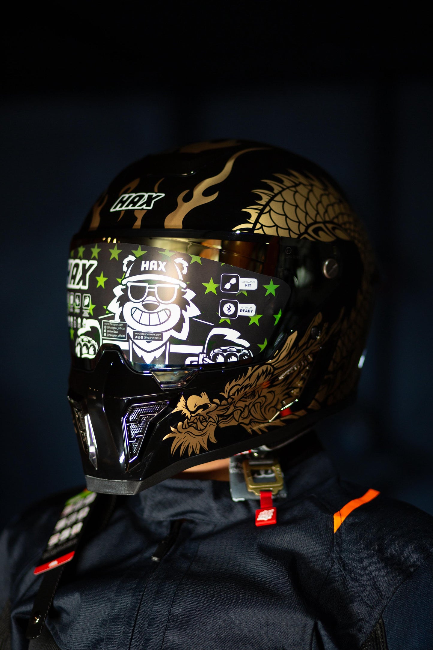 Casco Integral Hax Black Pearl Dragon Dorado