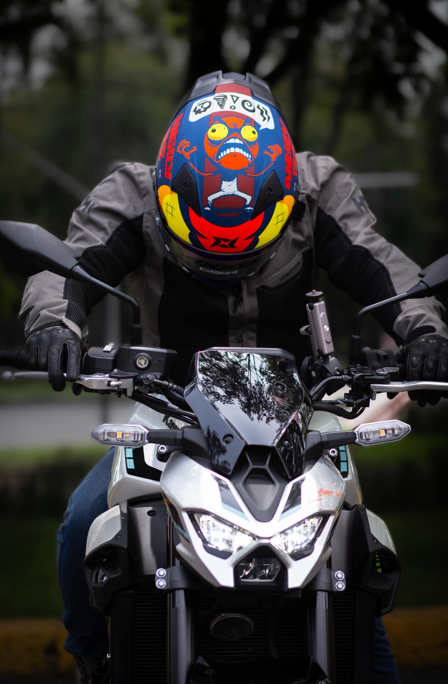 CASCO AXXIS FENIX ANGRY FACE