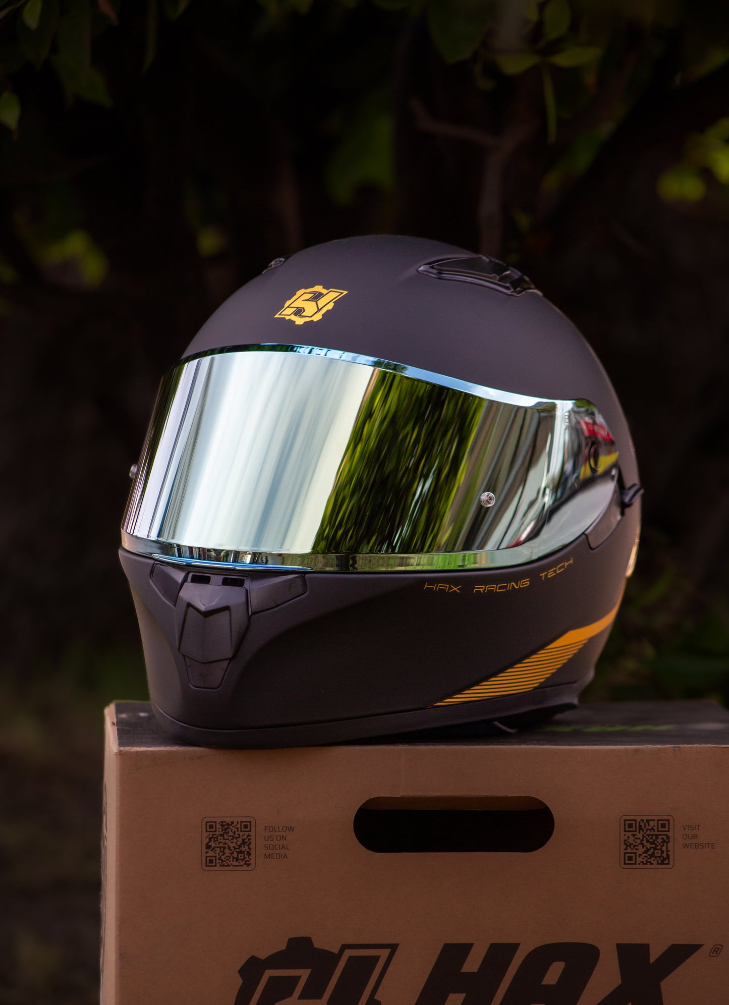 CASCO HAX OBSIDIAN NEGRO MATE/DORADO