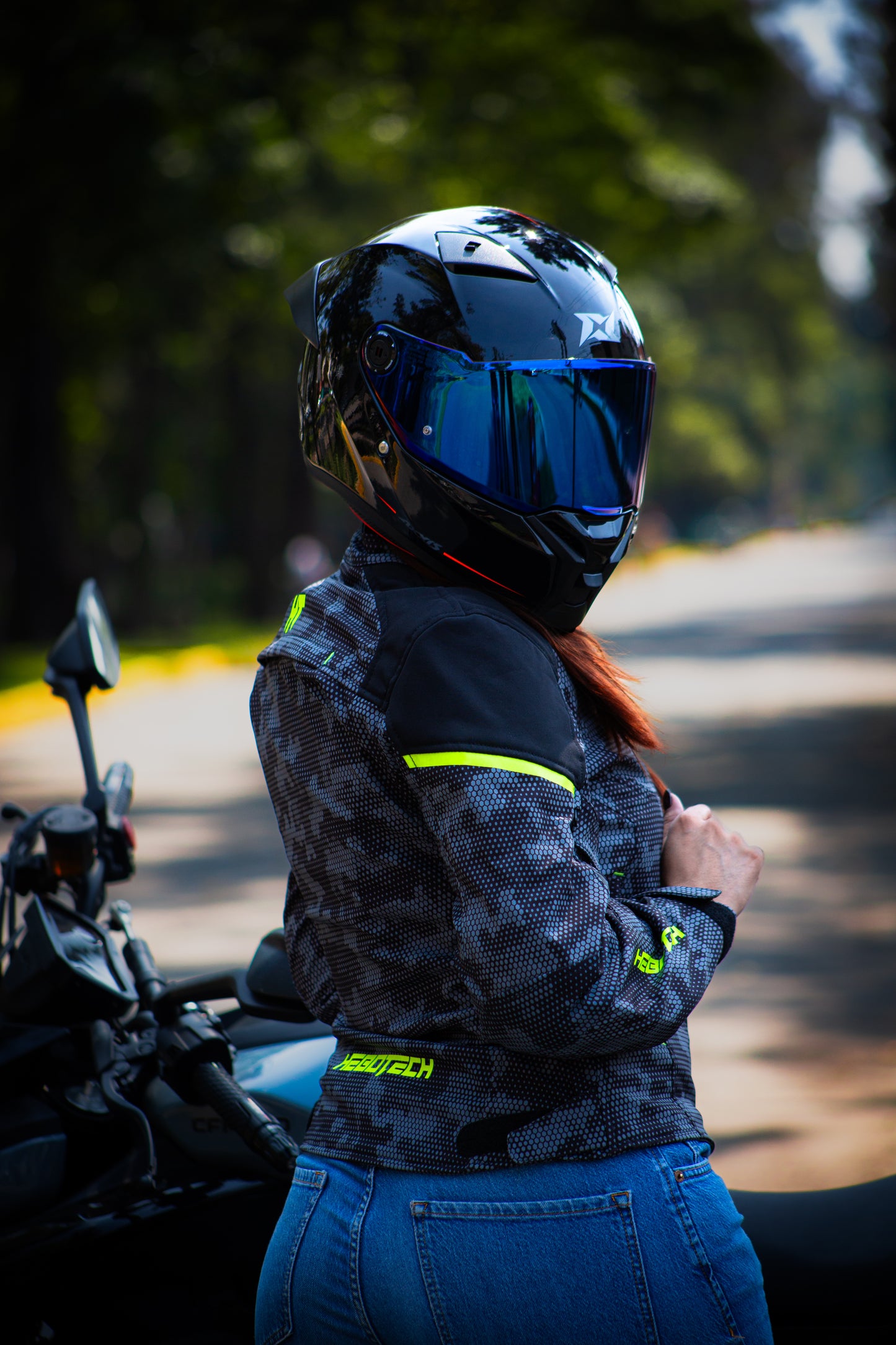 Chamarra Mujer Roadstar Softshell Dama Amarillo