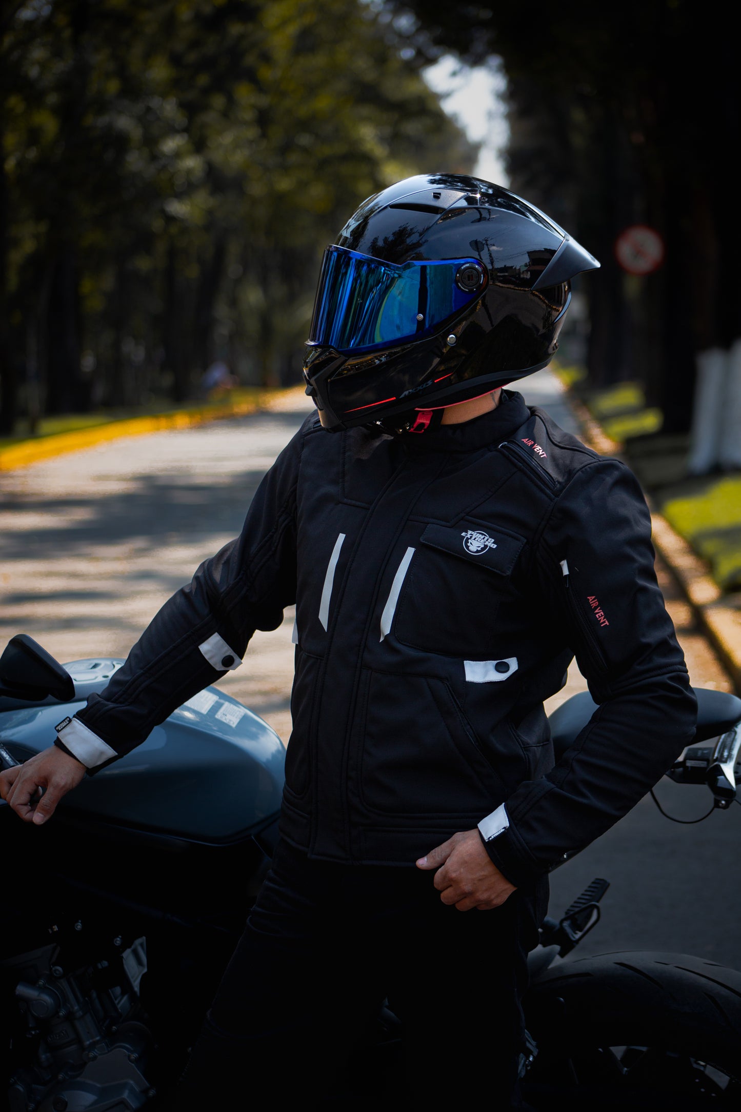 Chamarra Punto Extremo Nordic Impermeable Negro