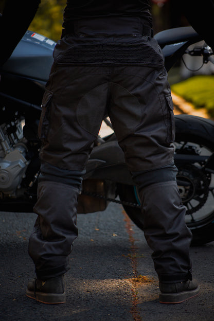 Pantalón Tour Punto Extremo Negro