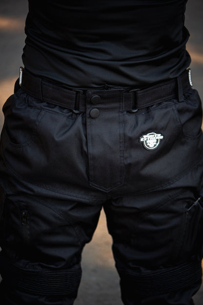 Pantalón Tour Punto Extremo Negro