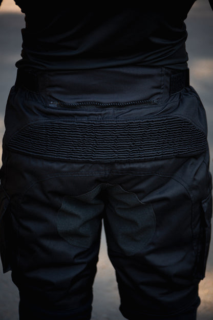 Pantalón Tour Punto Extremo Negro