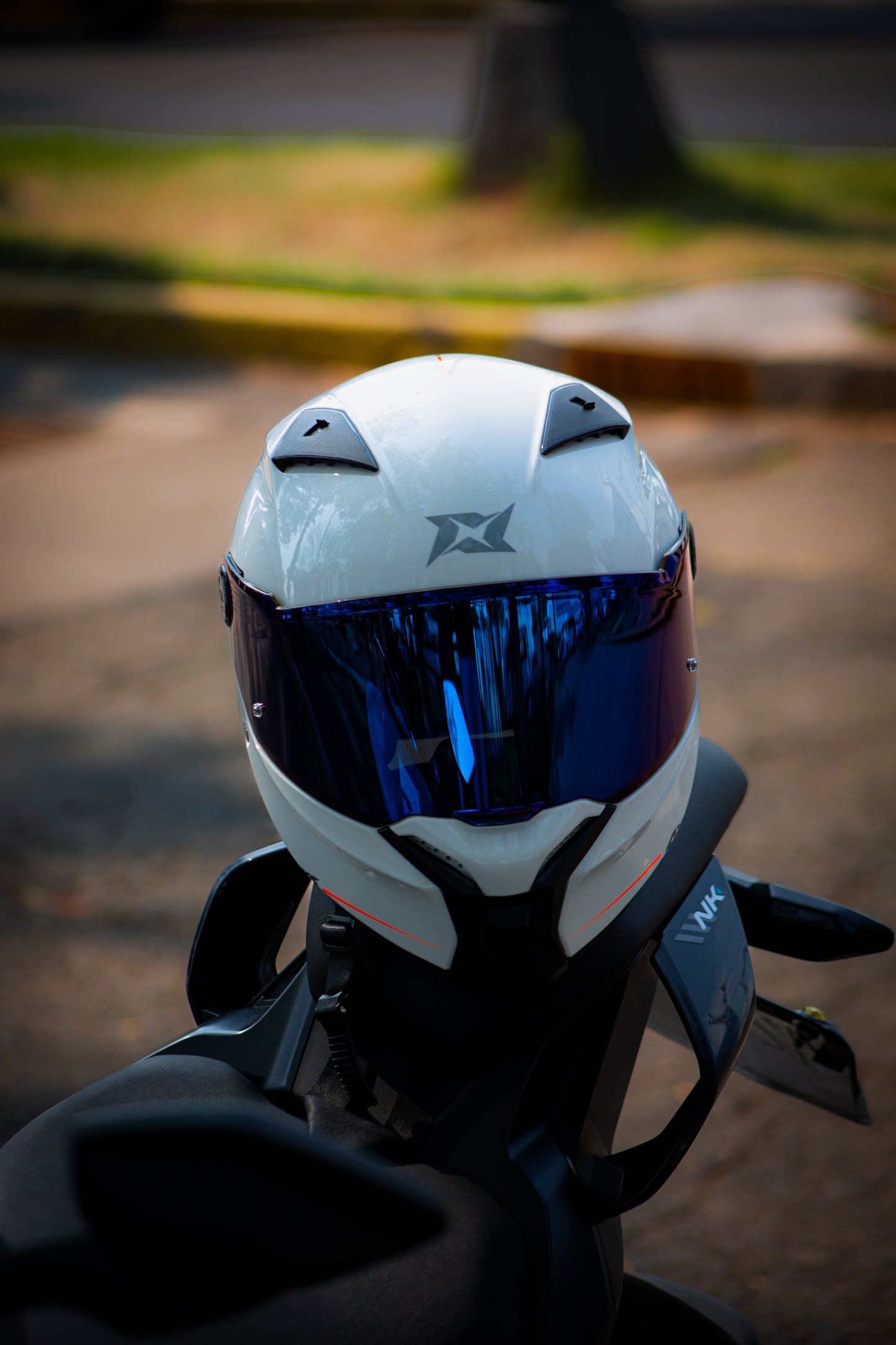 Casco Axxis Fenix Solid BLANCO GLOSS A0
