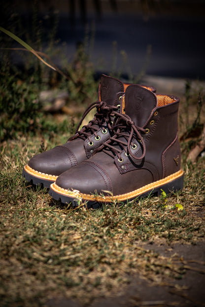 Urban Classic Crazy Horse Chocolate