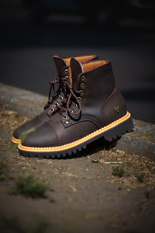 Urban Classic Crazy Horse Chocolate