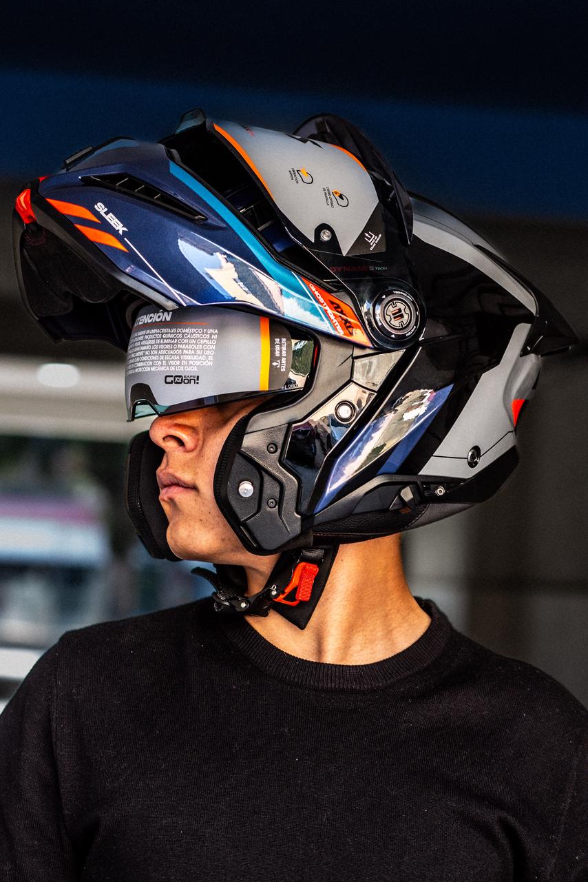 CASCO AXXIS GHOST SLEEK B7