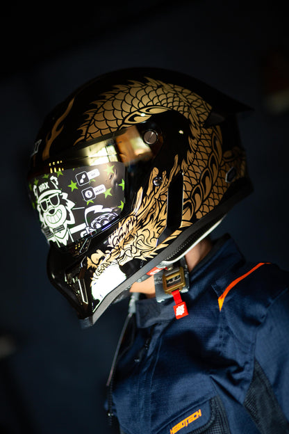 Casco Integral Hax Black Pearl Dragon Dorado